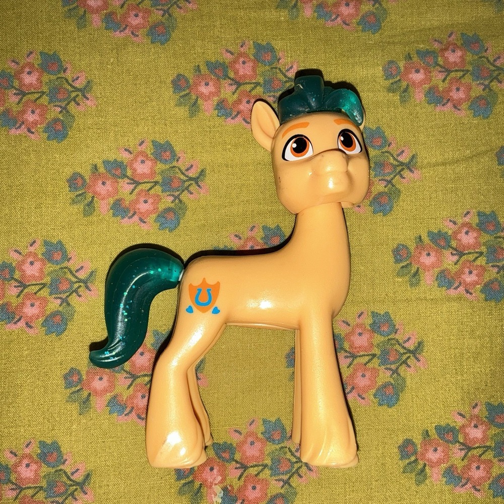 My‎ Little Pony G5 Hitch Trailblazer Unicorn Party Celebration Figure 3" Hasbro